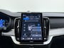Volvo XC90 T8 406pk AWD Ultra Black Executive Edition / Luchtvering / Bowers&Wilkins Audio / 22'' / Trekhaak / Massage / Gelaaagd Glas / Ventilatie / Head-Up / Lederen Dashboard / BLIS / ACC /