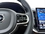 Volvo XC90 T8 406pk AWD Ultra Black Executive Edition / Luchtvering / Bowers&Wilkins Audio / 22'' / Trekhaak / Massage / Gelaaagd Glas / Ventilatie / Head-Up / Lederen Dashboard / BLIS / ACC /