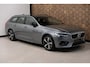 Volvo V90 2.0 T5 R-Design *59dkm* |Wegklapbare Trekhaak| Nieuwstaat!! Leder/Alcantara Camera/Navigatie