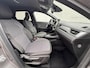 Renault Captur 1.8 E-Tech full hybrid 160 techno / Pack Winter / Stuur- & stoelverwarming / Climate Control / Navigatie groot scherm / Apple Carplay Android / 18" LM wielen /