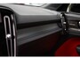 Volvo XC40 1.5 T3 R-Design , Carplay, Adap. cruise, Panoramadak, Trekhaak, Harman Kardon, Bochtverlichting,
