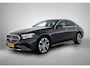 Mercedes-Benz E-klasse 300 e Luxury Line | Distronic | 360°-camera | Sfeerverlichting | Keyless Go |Stuur en Stoelverwarmng / Ventilatie | Inclusief 24 maanden Mercedes-Benz Certified garantie voor Europa.