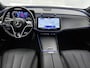 Mercedes-Benz E-klasse 300 e Luxury Line | Distronic | 360°-camera | Sfeerverlichting | Keyless Go |Stuur en Stoelverwarmng / Ventilatie | Inclusief 24 maanden Mercedes-Benz Certified garantie voor Europa.