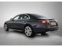 Mercedes-Benz E-klasse 300 e Luxury Line | Distronic | 360°-camera | Sfeerverlichting | Keyless Go |Stuur en Stoelverwarmng / Ventilatie | Inclusief 24 maanden Mercedes-Benz Certified garantie voor Europa.