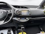 Toyota Yaris 1.5 Hybrid Bi-Tone PANORAMADAK STOELVERWARMING NAVI