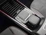Mercedes-Benz B-klasse 200 AMG Nightpakket | Panoramadak | Sfeerverlichting | Keyless GO | Stoelverwarming | Parkeerpakket met Camera | Inclusief 24 maanden Mercedes-Benz Certified garantie voor Europa.