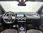 Mercedes-Benz B-klasse 200 AMG Nightpakket | Panoramadak | Sfeerverlichting | Keyless GO | Stoelverwarming | Parkeerpakket met Camera | Inclusief 24 maanden Mercedes-Benz Certified garantie voor Europa.