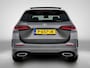 Mercedes-Benz B-klasse 200 AMG Nightpakket | Panoramadak | Sfeerverlichting | Keyless GO | Stoelverwarming | Parkeerpakket met Camera | Inclusief 24 maanden Mercedes-Benz Certified garantie voor Europa.