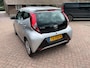 Toyota Aygo 1.0 VVT-i x-play, Aur camera, Bleutooth