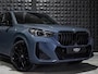 BMW X1 xDrive30e M Sport | Pano | 20"| Drive Pro | H/K | HUD | Topv. | Memo | Leer | Ad. Li. |