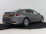 Lexus ES 300h Luxury Line | Memory Seat | Bruin Leder | Stoelverwarming | Stoelventilatie | Blind Spot Monitor | Schuif/Kantel Dak |