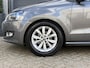 Volkswagen Polo 1.2 TSI Highline | Pano | Stoelverwarming | Parkeer sensoren | Goed onderhouden |