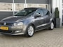 Volkswagen Polo 1.2 TSI Highline | Pano | Stoelverwarming | Parkeer sensoren | Goed onderhouden |