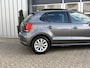 Volkswagen Polo 1.2 TSI Highline | Pano | Stoelverwarming | Parkeer sensoren | Goed onderhouden |