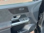 Mercedes-Benz B-klasse 200 Business Solution AMG