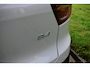 Volvo XC40 B4 211PK Plus Dark | ACC | Trekhaak | Schuif/kanteldak | Stoel + Stuur verwarmd | BLIS | Nubuck | El. Stoelen |