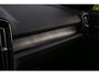 Volvo EX40 Single Motor Extended Range Ultra Black Ed. 82 kWh | Schuif/kantel dak | Trekhaak