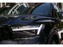 Volvo EX40 Single Motor Extended Range Ultra Black Ed. 82 kWh | Schuif/kantel dak | Trekhaak