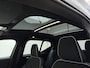 Volvo XC40 B4 211pk Plus Dark / Nubuck / Elektr. Stoelen / Panoramadak / Trekhaak / Harman&Kardon Audio / Getint Glas / ACC / BLIS / Keyless / Stoel + Stuurw. Verwarming / PDC + Camera / Noordreservewiel /