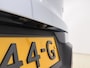 Volvo XC40 B4 211pk Plus Dark / Nubuck / Elektr. Stoelen / Panoramadak / Trekhaak / Harman&Kardon Audio / Getint Glas / ACC / BLIS / Keyless / Stoel + Stuurw. Verwarming / PDC + Camera / Noordreservewiel /