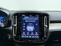 Volvo XC40 B4 211pk Plus Dark / Nubuck / Elektr. Stoelen / Panoramadak / Trekhaak / Harman&Kardon Audio / Getint Glas / ACC / BLIS / Keyless / Stoel + Stuurw. Verwarming / PDC + Camera / Noordreservewiel /