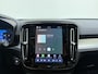 Volvo XC40 B4 211pk Plus Dark / Nubuck / Elektr. Stoelen / Panoramadak / Trekhaak / Harman&Kardon Audio / Getint Glas / ACC / BLIS / Keyless / Stoel + Stuurw. Verwarming / PDC + Camera / Noordreservewiel /