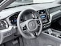 Volvo XC60 2.0 T8 Plug-in hybrid AWD Plus Black Edition 455 PK | Long Range | Pano | 2 fase laden | All season banden