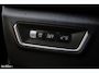 Lynk & Co 01 1.5 Full Black | ALL-IN PRIJZEN – inclusief onderhoud, originele & Co software-update en 1 jaar BOVAG-garantie | Adaptieve cruise | Panoramadak | Blis | Memory |