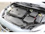 Volvo V40 T4 191PK Business Sport | Panoramadak | Standkachel | PDC + Camera | Verw. Voorstoelen | Leder |