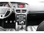 Volvo V40 T4 191PK Business Sport | Panoramadak | Standkachel | PDC + Camera | Verw. Voorstoelen | Leder |