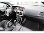 Volvo V40 T4 191PK Business Sport | Panoramadak | Standkachel | PDC + Camera | Verw. Voorstoelen | Leder |