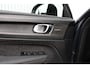 Volvo EX40 Single Motor Extended Range Plus 82 kWh | Trekhaak | Verwarmbare voorstoelen en stuurwiel | Premium audio by Harman Kardon | Keyless | Adaptieve cruise control | Warmtepomp