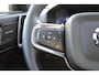 Volvo EX40 Single Motor Extended Range Plus 82 kWh | Trekhaak | Verwarmbare voorstoelen en stuurwiel | Premium audio by Harman Kardon | Keyless | Adaptieve cruise control | Warmtepomp