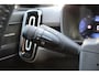 Volvo EX40 Single Motor Extended Range Plus 82 kWh | Trekhaak | Verwarmbare voorstoelen en stuurwiel | Premium audio by Harman Kardon | Keyless | Adaptieve cruise control | Warmtepomp