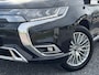 Mitsubishi Outlander 2.4 PHEV Instyle ✓360° Camera✓2e Eigenaar✓Carplay✓Pano✓Navi✓Leder✓Keyless✓Stoelverw✓Stoelverkoeling✓Stuurverw✓Pdc V+A✓Lm velgen✓Net beurt gehad✓Rijstrooksensor✓Dodehoeksenor✓N.A.P✓Apk tot 11-2027