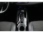 Toyota Corolla 2.0 Hybrid Executive | Parkeer sensoren | Navigatie | Head-Up display | Stoelverwarming |