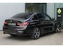 BMW 3-Serie 320i High Executive Edition / M-sport / Adaptive cruise / Head-up / 360 Camera
