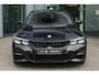 BMW 3-Serie 320i High Executive Edition / M-sport / Adaptive cruise / Head-up / 360 Camera