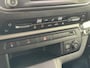 Peugeot Expert 2.0 BlueHDI 180 Standard Premium Automaat Trekhaak Imperial Euro 6 Rijklaar  6 maanden Bovag-garantie Henk Jongen Auto's in Helmond,  al 50 jaar service zoals 't hoort!