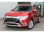 Mitsubishi Outlander 2.4 PHEV S-Edition / Pano / Stuur en stoelverwarming / Adaptive cruise