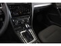 Volkswagen E-Golf Edition Navigatie Climate control Virtual cockpit Parkeersensoren V+A DAB+ Adaptive Cruise Control 17" Lichtmetalen velgen