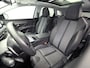 Peugeot 3008 1.2 PureTech Allure Sport Automaat (PANORAMADAK, APPLE CARPLAY, MEMORY SEAT, 360 CAMERA, STOELVERWARMING, GETINT GLAS, KEYLESS, CRUISE, NIEUWE APK, NIEUWSTAAT)