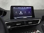 Peugeot 3008 1.2 PureTech Allure Sport Automaat (PANORAMADAK, APPLE CARPLAY, MEMORY SEAT, 360 CAMERA, STOELVERWARMING, GETINT GLAS, KEYLESS, CRUISE, NIEUWE APK, NIEUWSTAAT)