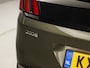 Peugeot 3008 1.2 PureTech Allure Sport Automaat (PANORAMADAK, APPLE CARPLAY, MEMORY SEAT, 360 CAMERA, STOELVERWARMING, GETINT GLAS, KEYLESS, CRUISE, NIEUWE APK, NIEUWSTAAT)