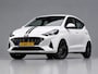 Hyundai i10 1.0 Comfortline Sport (APPLE CARPLAY,NAVI,PDC,CRUISE,LED,GETINT,TREKHAAK,SPORTSTOELEN,NETTE STAAT)