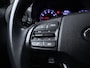 Hyundai i10 1.0 Comfortline Sport (APPLE CARPLAY,NAVI,PDC,CRUISE,LED,GETINT,TREKHAAK,SPORTSTOELEN,NETTE STAAT)