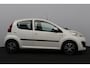 Peugeot 107 1.0 Active/ 5-DRS/ Airco!/ C.V.afstand/ Radio-CD+AUX/ Elek.Pakket/ Isofix/ Deelbare Achterbank.