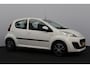 Peugeot 107 1.0 Active/ 5-DRS/ Airco!/ C.V.afstand/ Radio-CD+AUX/ Elek.Pakket/ Isofix/ Deelbare Achterbank.