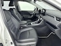 Toyota RAV4 2.5 Hybrid AWD Executive | Leder | Stoel-/stuurverwarming | Dodehoek detectie | Verwarmbare voorruit | Apple Carplay / Android Auto | Adaptive Cruise | Parkeersensoren voor/achter | Camera | Full LED | Keyless | 18 inch