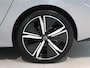 Peugeot 308 SW 1.2 Hybrid 136 e-DCS6 GT | Panoramisch schuifdak | Keyless Entry | Handsfree Achterklep | 360 Camera